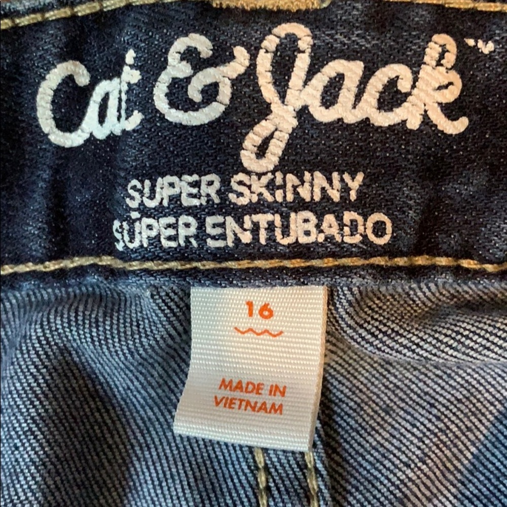 Girls size 16 skinny cat and Jack jeans
